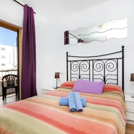 Apartamento A 50 M De La Playa Apartment *